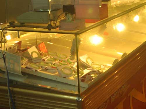 Tiệm vàng Tín Huy sau khi xảy ra vụ thôi miên