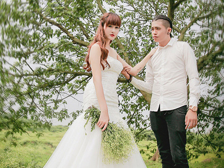 Hotgirl Hà Lade bất ngờ tung 'ảnh cưới'