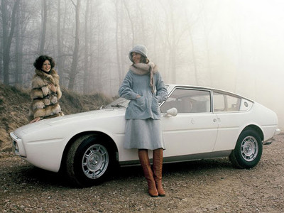 Hoài cổ với người đẹp và vintage car (Phần II)