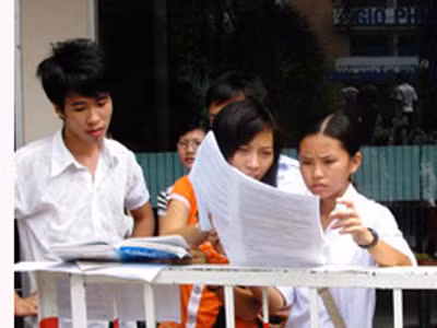 Công bố chỉ tiêu tuyển sinh đại học 2011