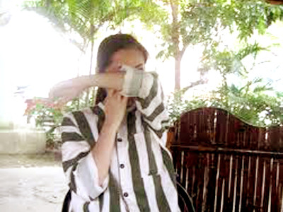 Cô nữ sinh giết người và chuyện tình sau song sắt