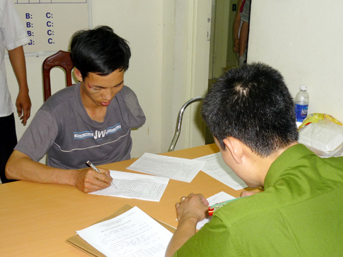 Cướp tiệm vàng ngay giữa trung tâm Hà Nội