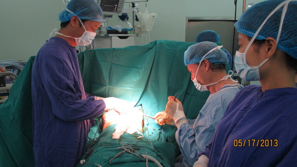 Vinmec cập nhật kỹ thuật nâng ngực tiên tiến thế giới