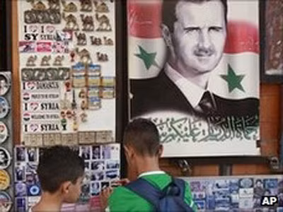 Châu Âu bỏ lệnh trừng phạt chính phủ Syria