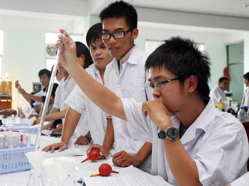 Khả năng sẽ đóng cửa một số ngành đào tạo đại học