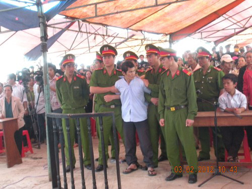 Tên Vũ tại phiên tòa. Ảnh: Bee.net.vn