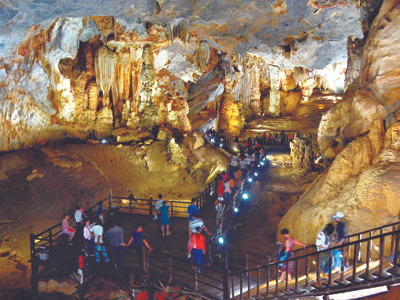 Mang 'sổ đỏ' Di sản Thế giới đi 'cầm cố'