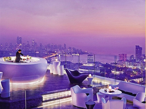 Cực đỉnh với những quán bar 'trên trời'