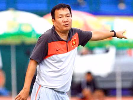 VFF 'trảm' HLV trưởng U23 Việt Nam
