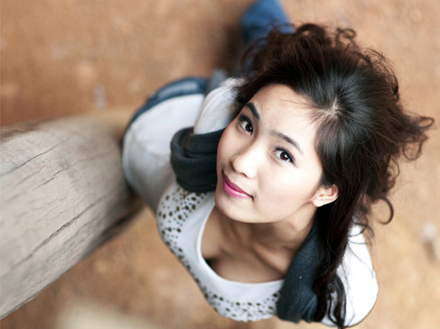 Nữ đạo diễn 9X xinh đẹp kể chuyện làm phim ma