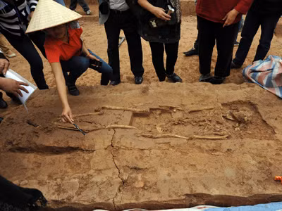 Làm rõ thêm kỹ thuật đắp thành Đại La