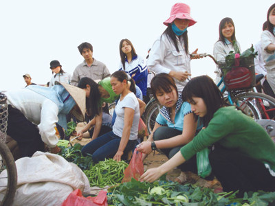 Cần tăng lương theo đúng lộ trình