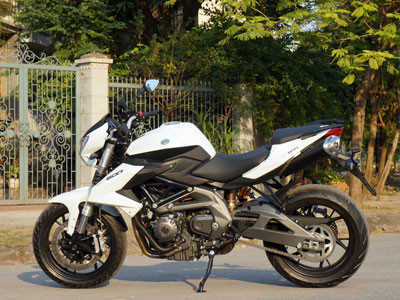 Sững sờ trước 'mãnh thú' Benelli BN600i