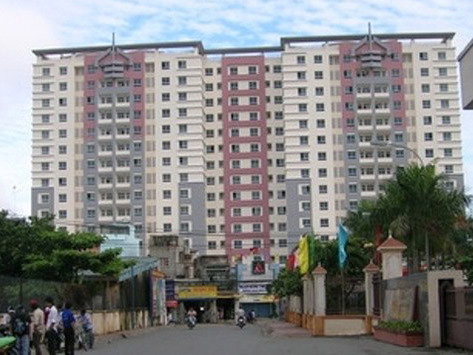 Nam sinh viên si tình hiếp người yêu, cố sát ‘cha vợ hụt’