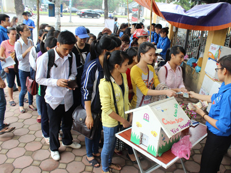 Cơm 5K, cơm yêu thương