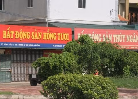 Hàng loạt sàn BĐS 'chết lâm sàng'