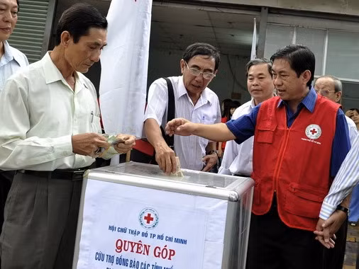 Trộm 'cuỗm' 25 triệu đồng tiền cứu trợ Philippines