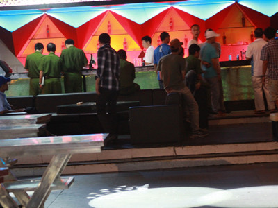 Đột kích vũ trường đất Cảng: Khởi tố vụ án, tạm giữ 2 đối tượng