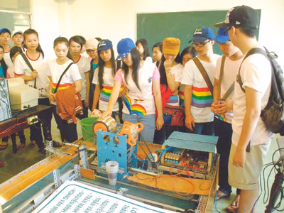 Tư vấn chọn trường cho thí sinh tự do