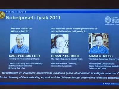 Nobel Vật lý 2011 thuộc về ba nhà khoa học Mỹ, Úc