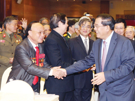 'Giúp Campuchia, Việt Nam phải hy sinh rất nhiều'