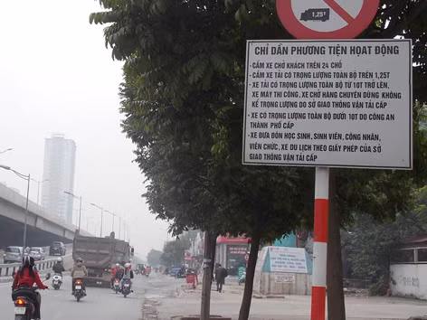 Xe tải lộng hành phố cấm: Yêu cầu Sở, ngành báo cáo