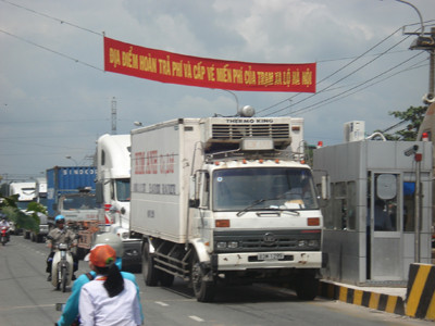 Nhiều đơn vị vận tải ở TPHCM đã tăng giá cước 3-5% Ảnh: HT