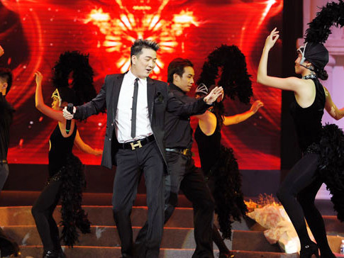 Liệu cơ quan quản lý có mạnh tay chấn chỉnh được hoạt động biểu diễn, trình diễn thời trang?