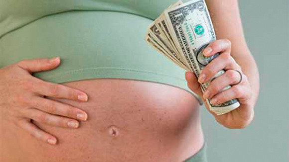 Cho phép mang thai hộ, cấm đẻ thuê?