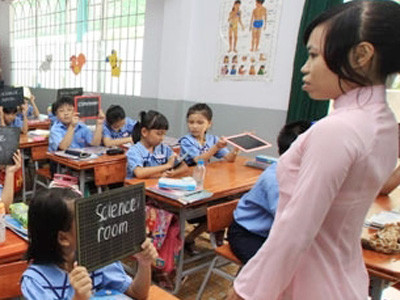 TPHCM thưởng tết cho giáo viên 700.000 đồng