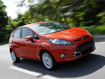 Kinh nghiệm lái xe tiết kiệm nhiên liệu