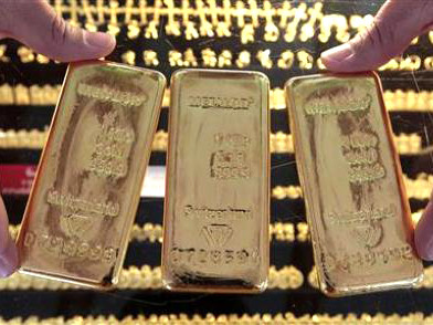 Giá vàng bám sát 44 triệu đồng/lượng
