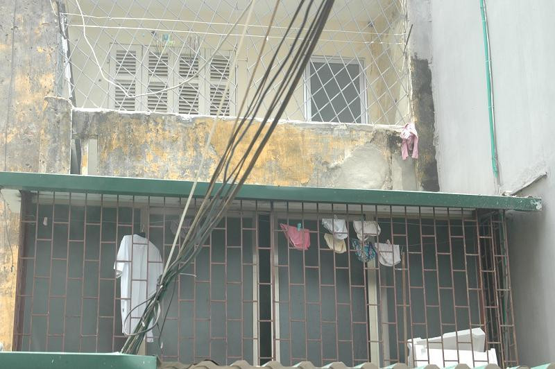 Căn nhà bị cháy