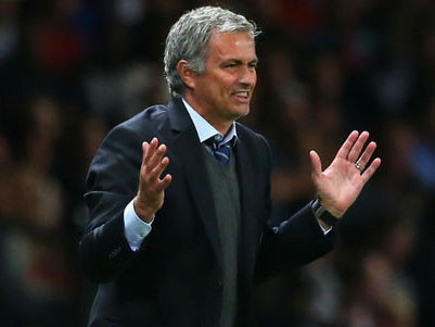 Arsenal-Chelsea: Mourinho ‘buông súng’?