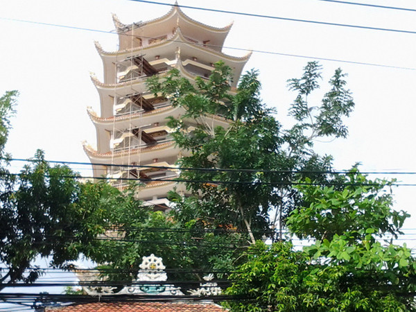 Hoàn thành bảo tháp lớn nhất Việt Nam