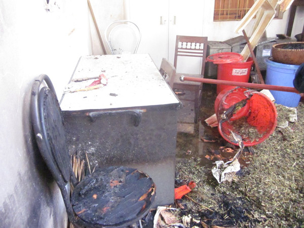 Cháy dữ dội Bệnh viện Y học cổ truyền Nghệ An