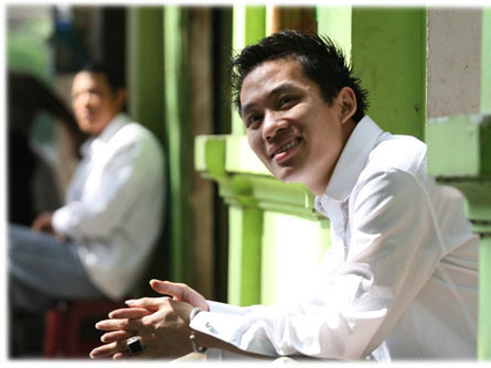 Ca sĩ Tùng Dương