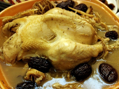 Thịt gà - Vị thuốc bổ đa năng