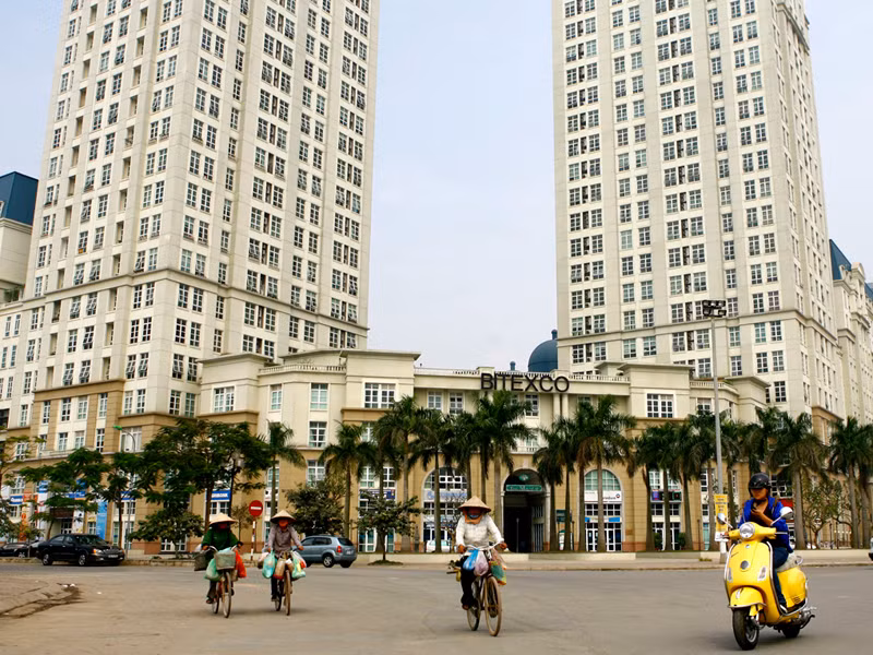 Nếu áp dụng mô hình quản lý nông thôn vào đô thị thì nhiều bất cập nảy sinh Ảnh: Hồng Vĩnh