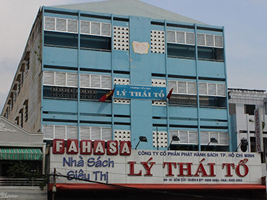 Những trường học 'treo' trên không