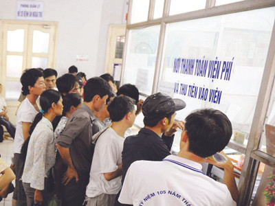 Bất cập áp viện phí mới