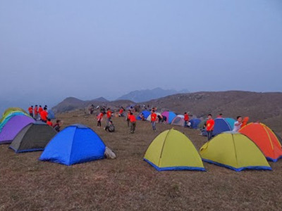 'Yêu râu xanh' rình rập bạn nữ trên đường phượt