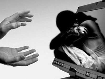 Phá đường dây buôn người