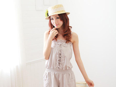 Xì-tai playsuit cho bạn gái ngày hè
