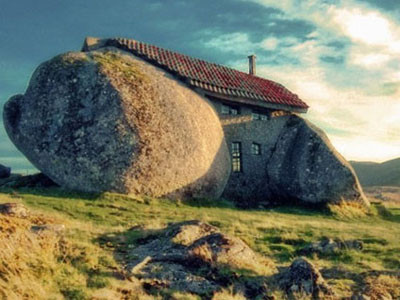 Những ngôi nhà kỳ dị trên thế giới