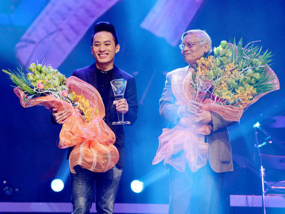 Vượt lùm xùm, Tùng Dương giành tiền tỷ đầu năm