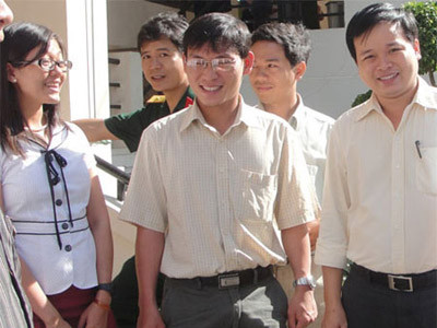 Bất nhất học phí đào tạo tiến sĩ bằng ngân sách