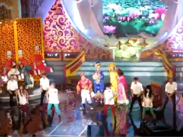 Clip Táo quân 2013 diễn Gangnam Style