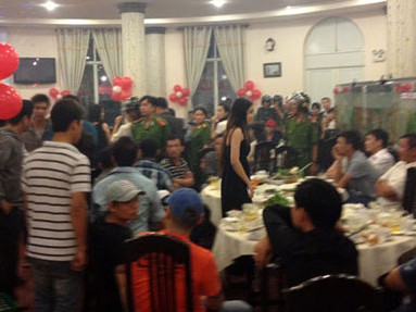 Đột kích tiệc đầy tháng sử dụng ma túy rúng động Cần Thơ