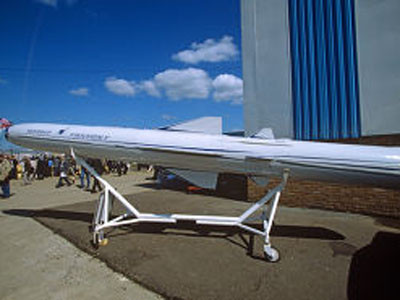 Vụ Snowden, vì sao ông Putin dám chọc tức Mỹ?